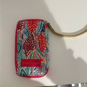 Lilly Pulitzer Coral Reef Wristlet